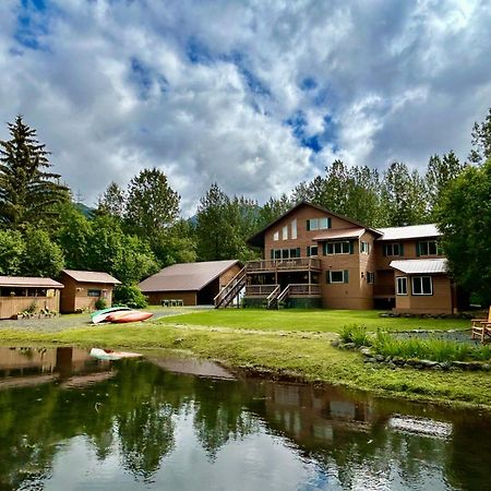 Bear Lake Lodgings B&B, Inc ซูเวิร์ด ภายนอก รูปภาพ