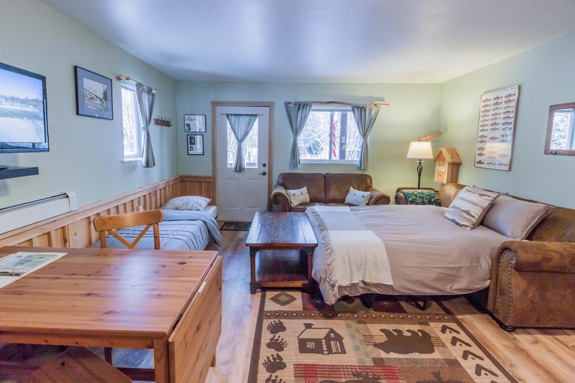 Bear Lake Lodgings B&B, Inc ซูเวิร์ด ภายนอก รูปภาพ