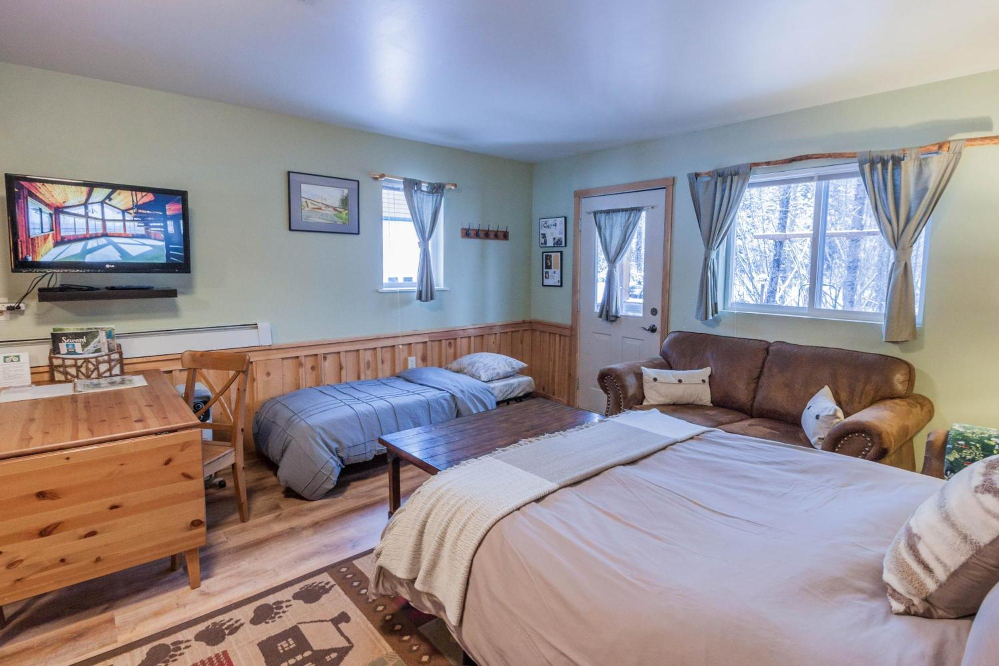 Bear Lake Lodgings B&B, Inc ซูเวิร์ด ภายนอก รูปภาพ