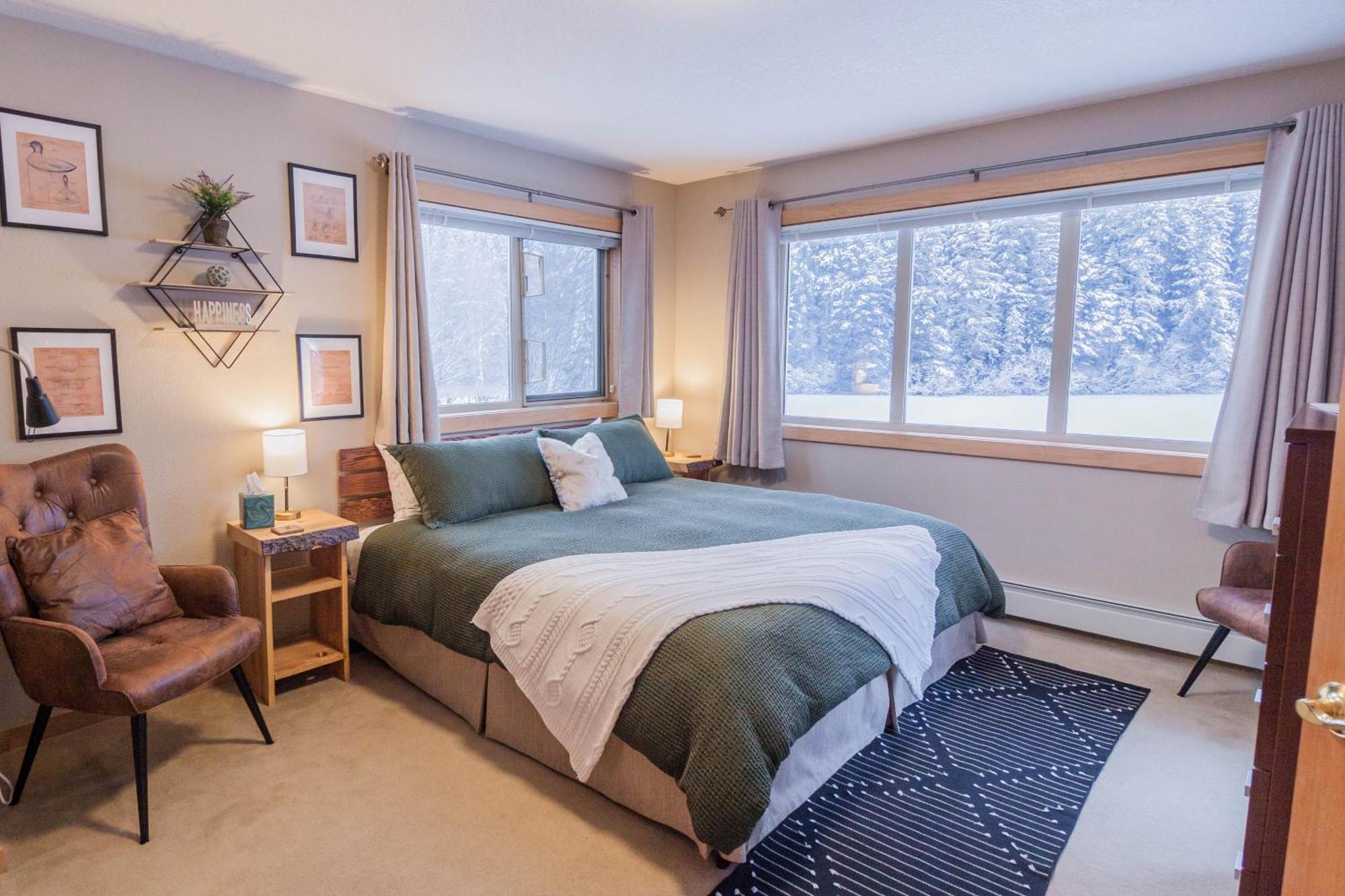 Bear Lake Lodgings B&B, Inc ซูเวิร์ด ภายนอก รูปภาพ