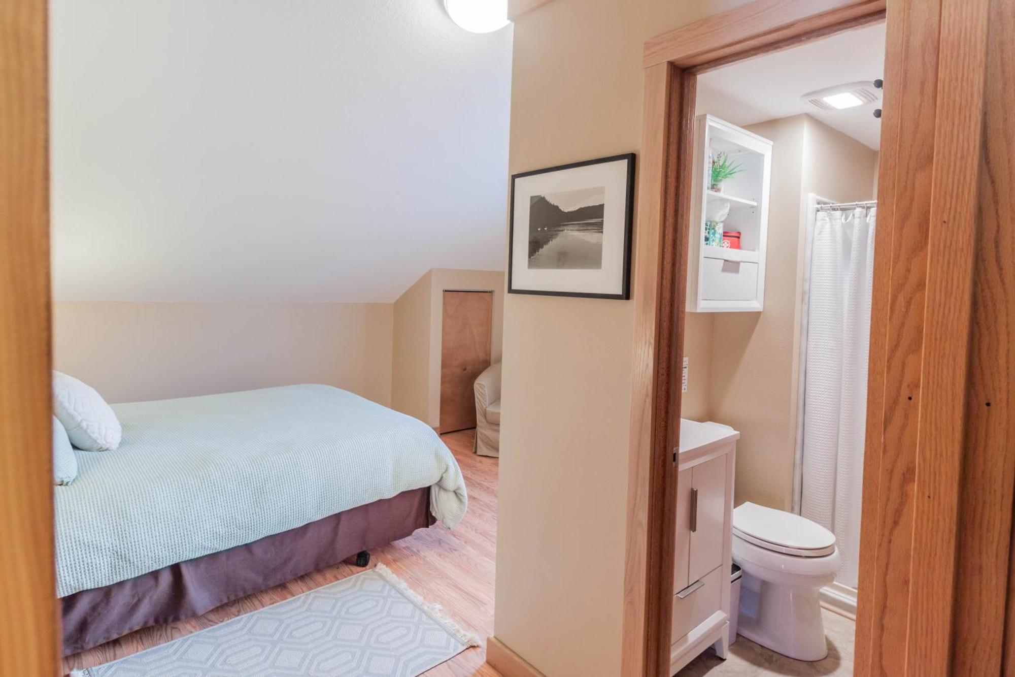 Bear Lake Lodgings B&B, Inc ซูเวิร์ด ภายนอก รูปภาพ